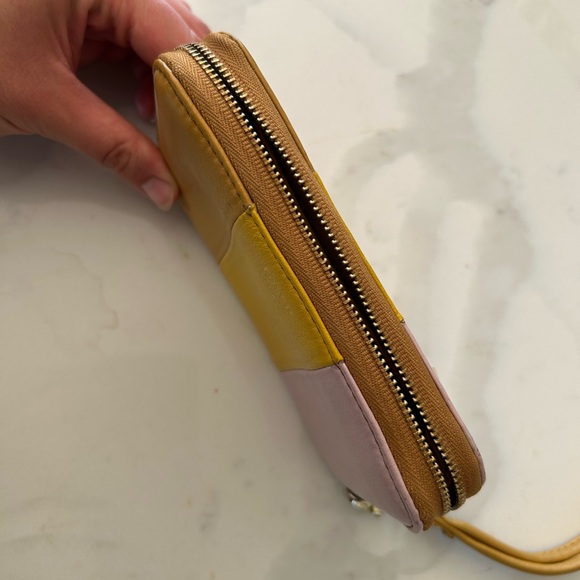 Fossil Leather Patchwork Zip Wallet - Picture 3 of 7